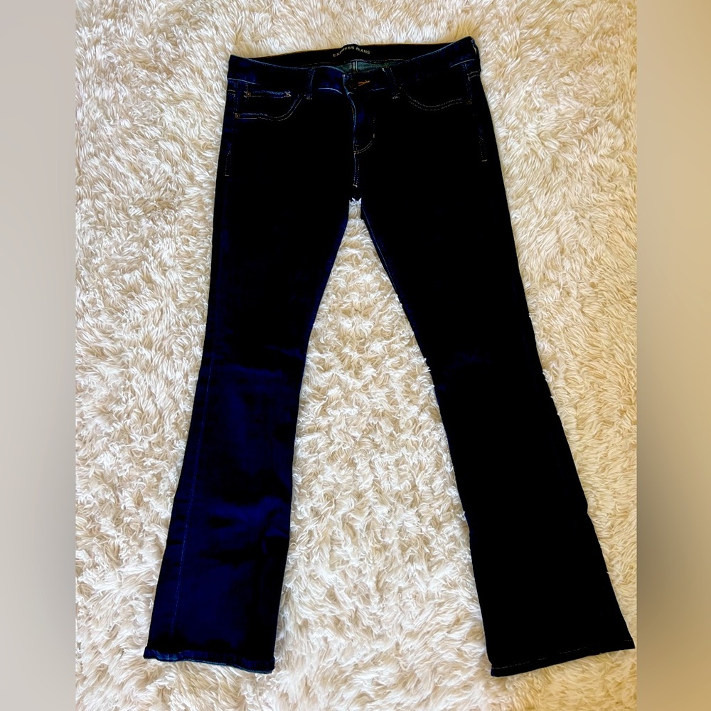 Boot cut jeans